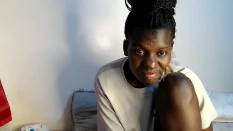 Snapshot of chichie_ chatting on 06-01-26, 09:55 chichie_ online show from 06-01-26, 09:55