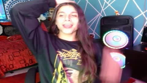 Snapshot of chico_explosivo chatting on 11-15-25, 11:54 chico_explosivo online show from 11-15-25, 11:54