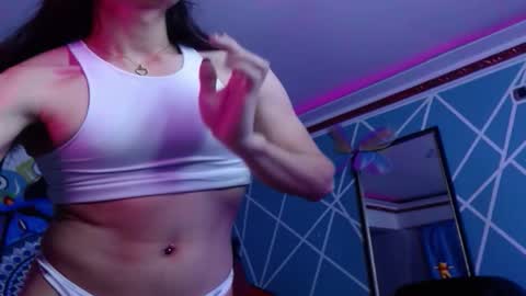 Snapshot of chico_explosivo chatting on 03-06-26, 02:08 chico_explosivo online show from 03-06-26, 02:08