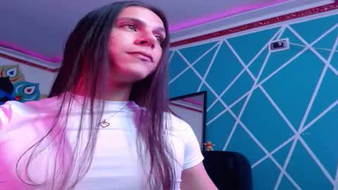 Snapshot of chico_explosivo chatting on 03-09-26, 12:25 chico_explosivo online show from 03-09-26, 12:25