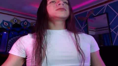 chico_explosivo online show from 06-08-26, 02:01