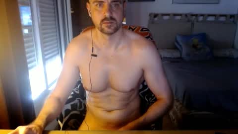 chicocam1983 online show from 09-20-25, 04:19