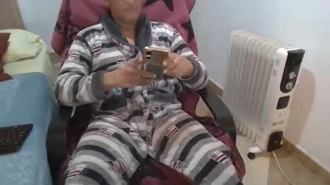 Snapshot of chicodelsur69 chatting on 11-21-25, 11:53 Chicodelsur online show from 11-21-25, 11:53