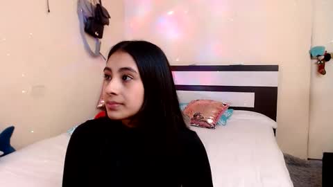 Snapshot of chikandela chatting on 01-15-26, 10:24 Valentina online show from 01-15-26, 10:24