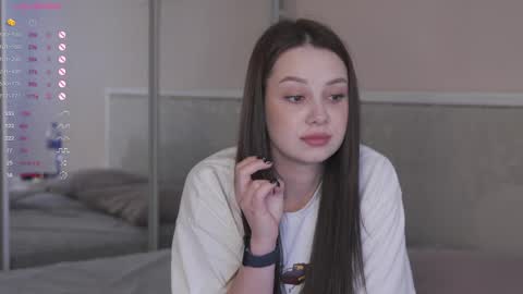 Nicole online show from 05-02-26, 04:39