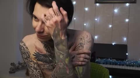 Snapshot of chillguy2k chatting on 12-22-24, 07:10 Rick online show from 12-22-24, 07:10