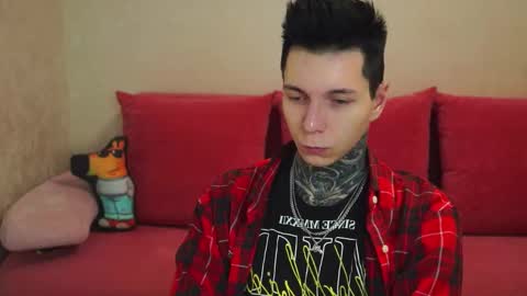 Snapshot of chillguy2k chatting on 02-06-25, 08:56 Rick online show from 02-06-25, 08:56