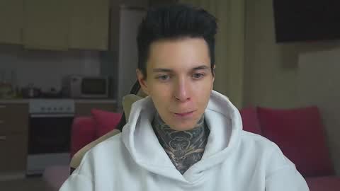 Snapshot of chillguy2k chatting on 03-02-25, 11:42 Rick online show from 03-02-25, 11:42