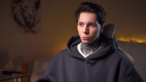 Snapshot of chillguy2k chatting on 10-06-25, 08:39 Rick online show from 10-06-25, 08:39