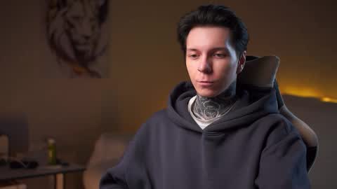 Snapshot of chillguy2k chatting on 10-16-25, 11:50 Rick online show from 10-16-25, 11:50