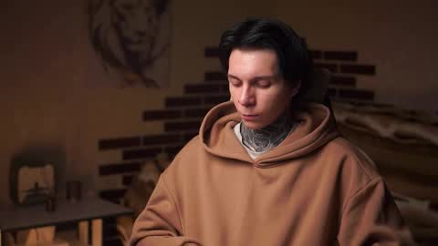 Snapshot of chillguy2k chatting on 12-16-25, 12:43 Rick online show from 12-16-25, 12:43