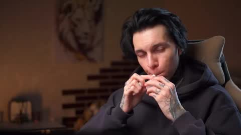 Snapshot of chillguy2k chatting on 02-05-26, 07:07 Rick online show from 02-05-26, 07:07