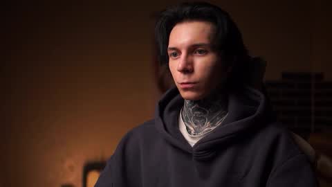 Snapshot of chillguy2k chatting on 02-13-26, 04:58 Rick online show from 02-13-26, 04:58