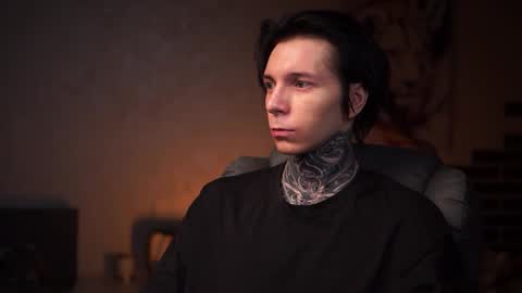 Snapshot of chillguy2k chatting on 02-19-26, 06:37 Rick online show from 02-19-26, 06:37