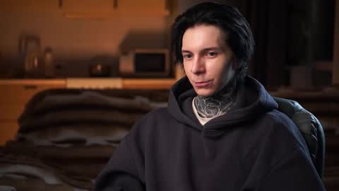 Snapshot of chillguy2k chatting on 03-04-26, 07:20 Rick online show from 03-04-26, 07:20