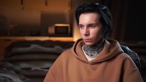 Snapshot of chillguy2k chatting on 03-09-26, 09:52 Rick online show from 03-09-26, 09:52