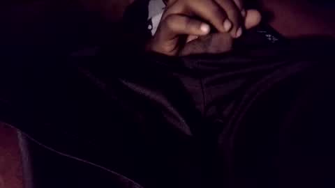 Chilling online show from 10-13-25, 04:45