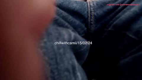 Snapshot of chillwithcamii chatting on 02-15-25, 04:56 yoursensualparadise online show from 02-15-25, 04:56