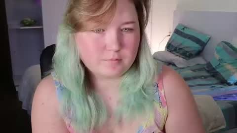 Chim-Chim online show from 06-18-26, 01:50