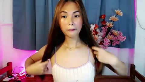 Chinita online show from 05-21-26, 04:08