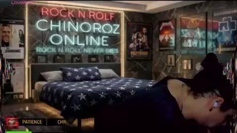 Snapshot of chinoroz chatting on 06-22-26, 06:27 Enrique online show from 06-22-26, 06:27