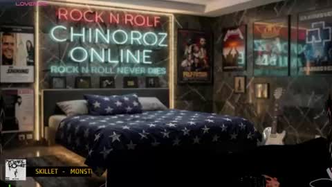 Snapshot of chinoroz chatting on 07-21-26, 12:24 Enrique online show from 07-21-26, 12:24