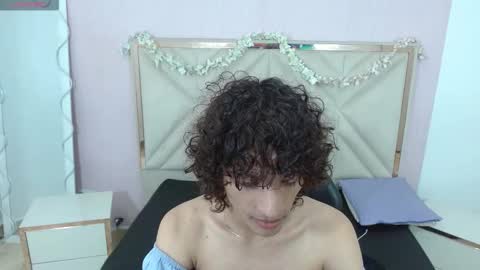 chipi_tay online show from 11-28-25, 07:05