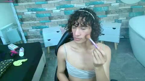 Snapshot of chipi_tay chatting on 01-09-26, 07:04 chipi_tay online show from 01-09-26, 07:04