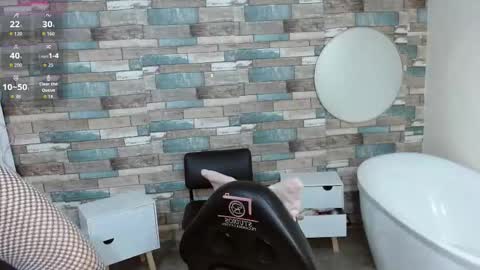 Snapshot of chipi_tay chatting on 01-17-26, 07:17 chipi_tay online show from 01-17-26, 07:17