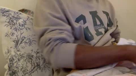 Snapshot of chirumiru123 chatting on 03-11-26, 10:38 chirumiru123 online show from 03-11-26, 10:38