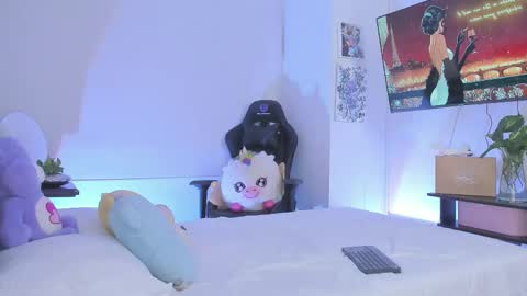 CHLOE online show from 03-09-26, 04:22