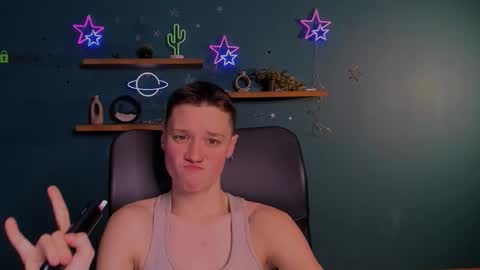 chloe_berry1 online show from 03-07-26, 10:45