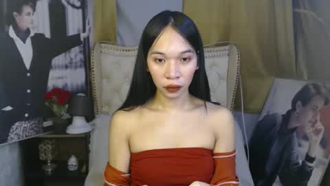 Snapshot of chloe_bilat chatting on 11-21-25, 11:14 chloe_bilat online show from 11-21-25, 11:14