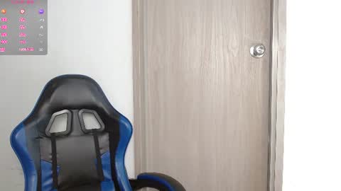 Abby 19 years online show from 06-13-26, 06:28