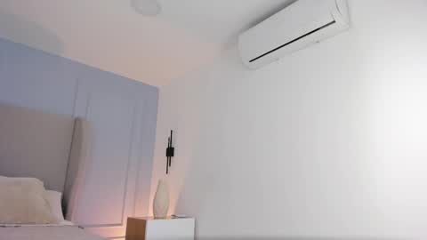 Snapshot of chloe_dee_ chatting on 05-26-26, 12:23 Chloe online show from 05-26-26, 12:23