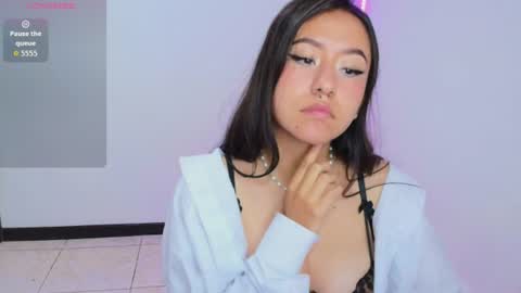 chloe_desire11 online show from 06-15-26, 11:23