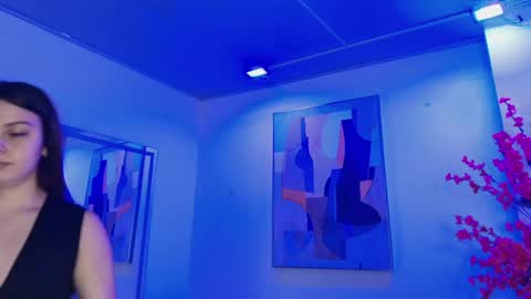 Chloe online show from 04-28-26, 11:37