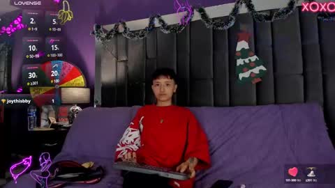Isabella curly hair - Anastasia short hair  online show from 12-02-24, 03:03