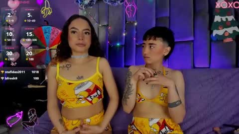 Isabella curly hair - Anastasia short hair  online show from 12-04-24, 04:05