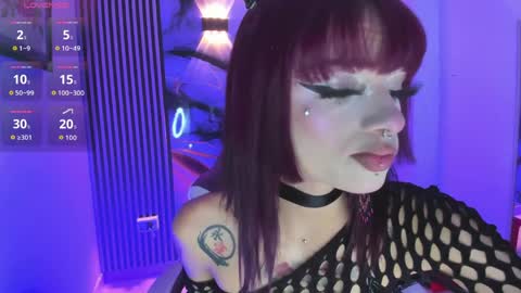 chloe_jacksonn online show from 04-02-26, 09:45