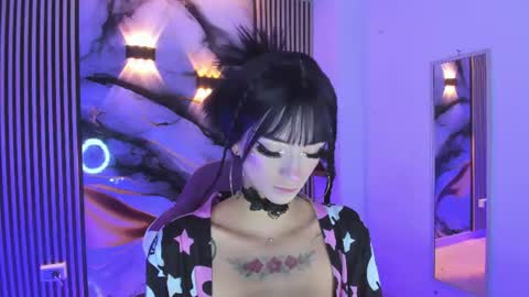 chloe_jacksonn online show from 06-22-26, 07:00