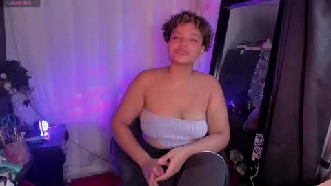 chloe_kisses online show from 06-17-26, 11:34