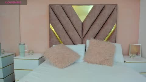 Chloe online show from 04-26-26, 11:08