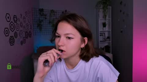 chloe_ley online show from 04-29-26, 09:35