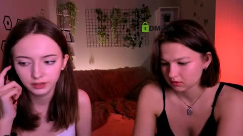Snapshot of chloe_ley chatting on 05-18-26, 07:09 chloe_ley online show from 05-18-26, 07:09