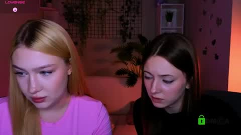 chloe_ley online show from 06-22-26, 07:22