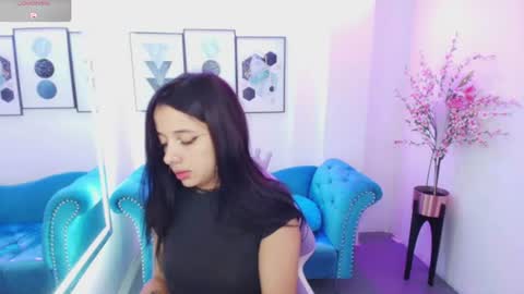 Chloe  online show from 06-18-26, 11:58