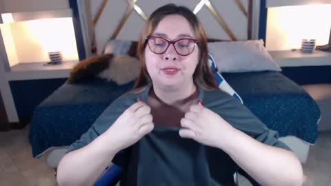 chloe_prg online show from 01-29-25, 12:24