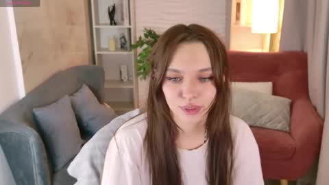 Chloe online show from 05-01-26, 06:23
