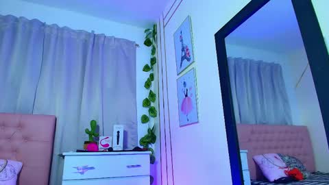 Lulu  online show from 05-19-26, 01:56